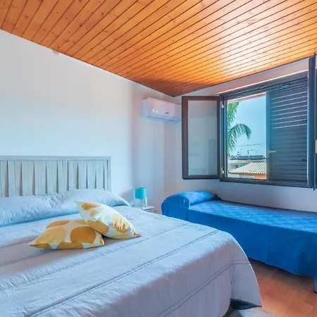 Con Piscina Al Mare Vakantiehuis Ognina