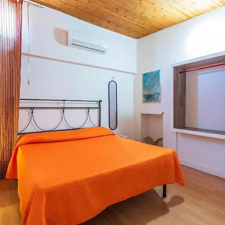 Con Piscina Al Mare Vakantiehuis *