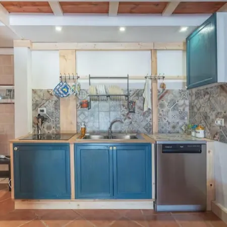 Con Piscina Al Mare Vakantiehuis Ognina