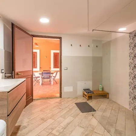 Semesterbostad Con Piscina Al Mare