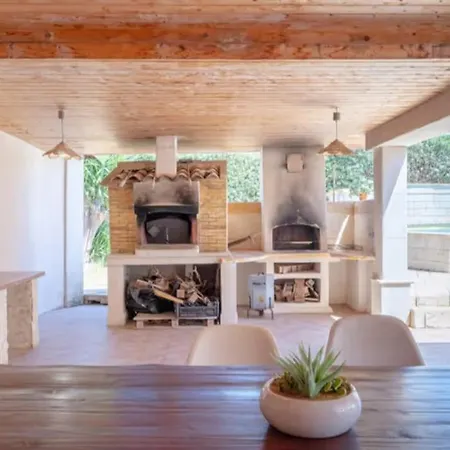 Con Piscina Al Mare Semesterbostad Ognina